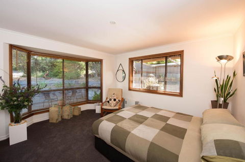 A Suite Spot In The Hills - Accommodation Great Ocean Road 0