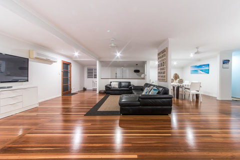 Hayman Views - Accommodation Great Ocean Road 19