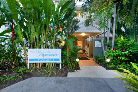 Port Douglas Apartments - Adults Only Oasis - Accommodation Great Ocean Road 14