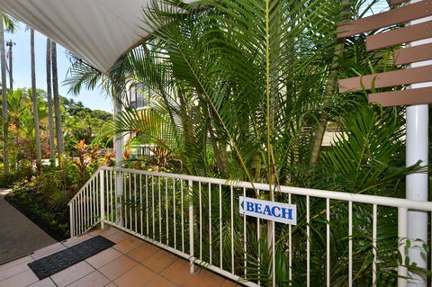Port Douglas Apartments - Adults Only Oasis - Accommodation Great Ocean Road 26