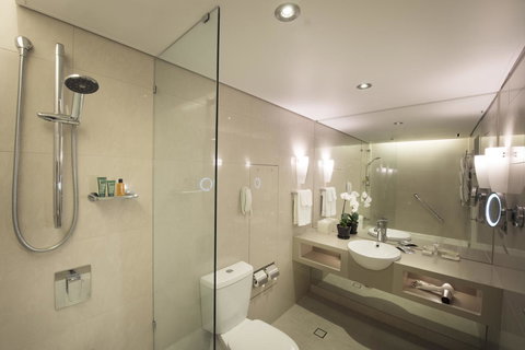 Hilton Cairns - Accommodation Great Ocean Road 16