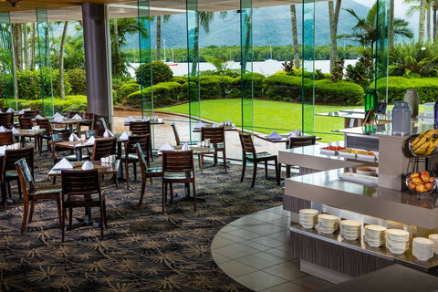 Hilton Cairns - Accommodation Great Ocean Road 25