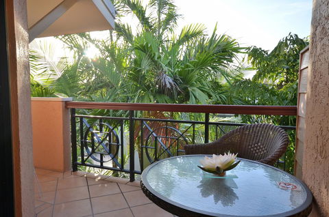 Martinique On Macrossan - Accommodation Great Ocean Road 8