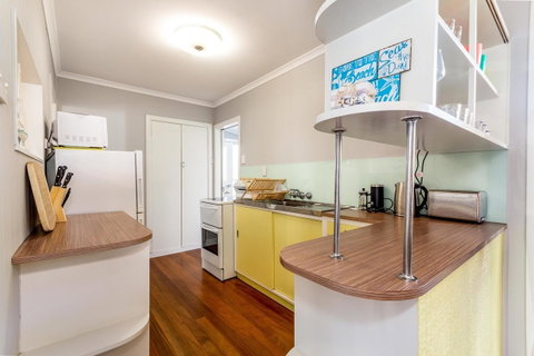 Fabulous Family Destination In Paradise Parade, Bongaree - Accommodation Great Ocean Road 15
