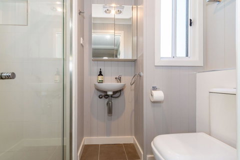 Fabulous Family Destination In Paradise Parade, Bongaree - Accommodation Great Ocean Road 7