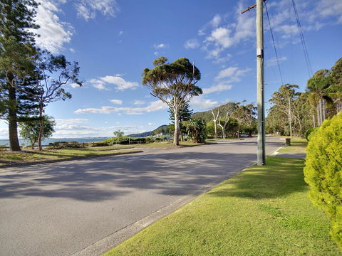 'Beachside' Shoal Bay, Unit 4 - Accommodation Great Ocean Road 3