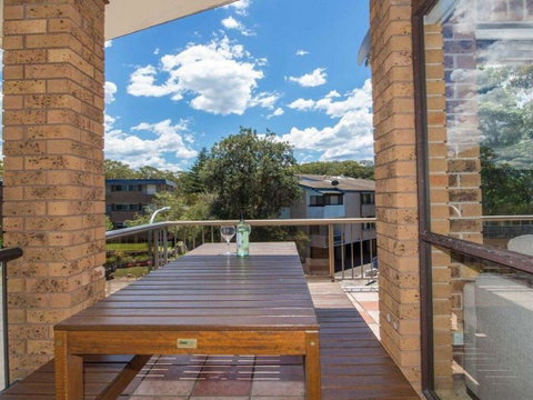 'COLUMBIA VIEWS', 2/9 COLUMBIA CLOSE - AIRCON, WIFI, NETFLIX, VIEWS & BOAT PARKING - Accommodation Great Ocean Road 2