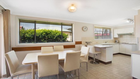'The Hideaway' At Shoal Bay - Accommodation Great Ocean Road 1