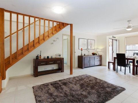 'Willows At The Bay' 111 Horace St - Large House With Aircon, WIFI And Boat Parking. - Accommodation Great Ocean Road 3