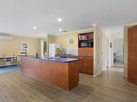 1 Bennett Court - Accommodation Great Ocean Road 3