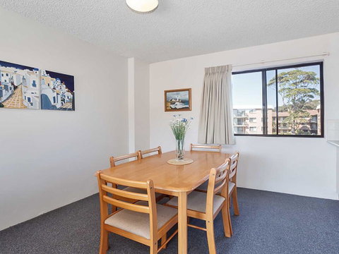 10 'Intrepid' 3 Intrepid Close - Water Views Over Shoal Bay Beach - Accommodation Great Ocean Road 1