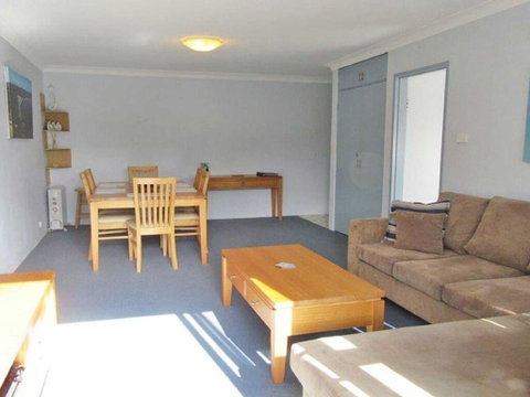 11 'Silvana Court', 26 Ajax Avenue - Close To The Water And Clubs - Accommodation Great Ocean Road 1