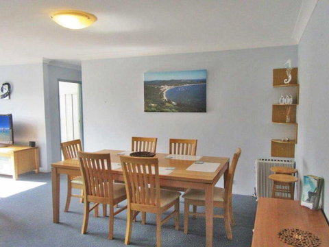 11 'Silvana Court', 26 Ajax Avenue - Close To The Water And Clubs - Accommodation Great Ocean Road 3