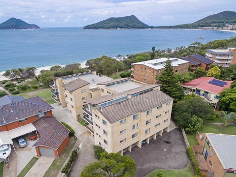 12 'The Helm', 22 Voyager Close - Unit In Little Beach With Direct Access To Shoal Bay Beach! - Accommodation Great Ocean Road 0