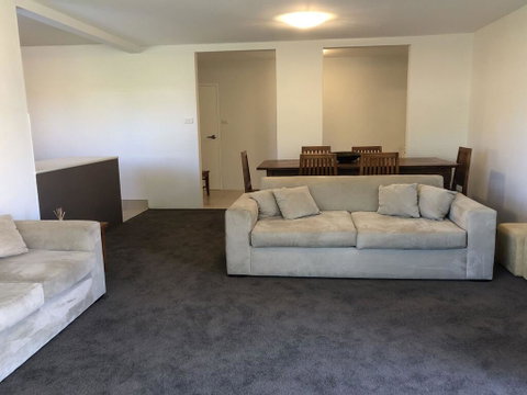 12 'The Helm', 22 Voyager Close - Unit In Little Beach With Direct Access To Shoal Bay Beach! - Accommodation Great Ocean Road 3
