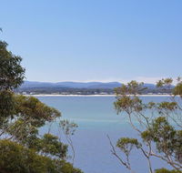 12 'Thurlow Lodge' 6 Thurlow Avenue - water views pool and central location - Accommodation Great Ocean Road