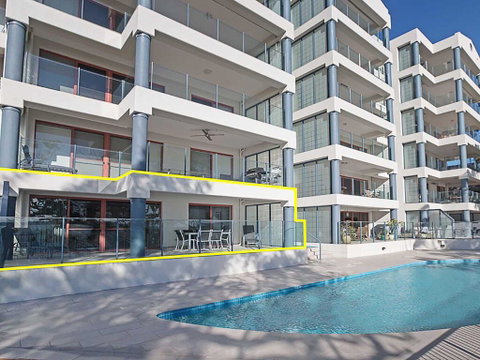 13 'Le Vogue' 16 Magnus Street - Close To The Marina And Beautiful Views Of Nelson Bay Marina - Accommodation Great Ocean Road 3