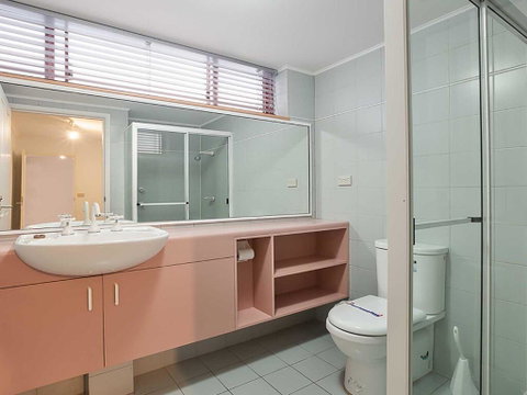 13 'Le Vogue' 16 Magnus Street - Close To The Marina And Beautiful Views Of Nelson Bay Marina - Accommodation Great Ocean Road 2