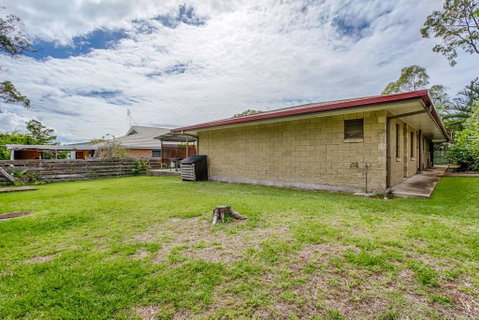 14 Double Island Drive - Rainbow Beach, Large Holiday House With Pool,Pets Welcome, Free Wi-Fi - Accommodation Great Ocean Road 3