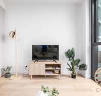 143 Summer Time Freshment in Melbourne Village - Accommodation Great Ocean Road