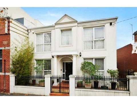 15 Charles Abbotsford Mansion - Accommodation Great Ocean Road 0