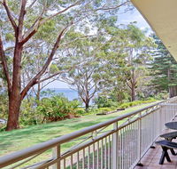 2 'Fiddlers Green' 62 Magnus Street - ground floor unit walking distance to Nelson Bay - Accommodation Great Ocean Road