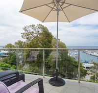 2 'Paradiso' 4 Laman Street - beautiful unit with stunning water views  pool - Accommodation Great Ocean Road