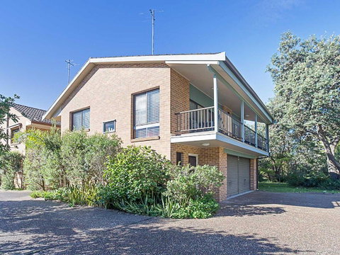 2 'Plattens' 15 Kurrawa Close - Great Duplex So Close To The Water - Accommodation Great Ocean Road 0