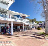2 'Seashells' 21-23 Magnus Street - pool  lift  aircon - Accommodation Great Ocean Road