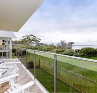 2 'The Helm' 22 Voyager Cl - Stunning waterfront unit with Air Conditioning - Accommodation Great Ocean Road