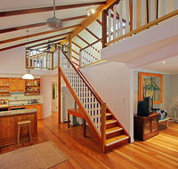 2 Manfred Street Belongil Beach - Susie's Beach House - Accommodation Great Ocean Road