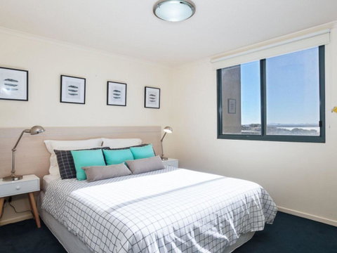 211 'The Landmark', 61B Dowling Street - Resort Style Holiday With Pool, Games Room & Restaurant - Accommodation Great Ocean Road 1