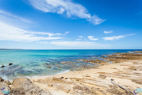 22 Dulling Street - Beach House - Accommodation Great Ocean Road 2