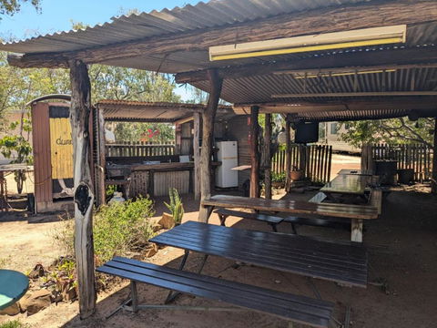 Blackall Caravan Park - Accommodation Great Ocean Road 1