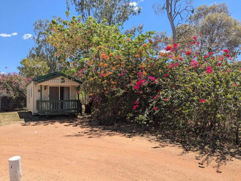 Blackall Caravan Park - Accommodation Great Ocean Road 3