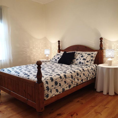 Blue Seas - Beach Front Living - Accommodation Great Ocean Road 4