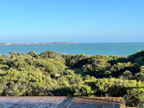 C4 Miles Beach Shack - Accommodation Great Ocean Road 1