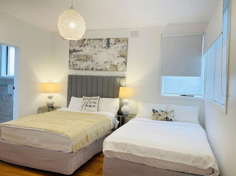 D132 Well Keep Secret Lake Home - Accommodation Great Ocean Road 4