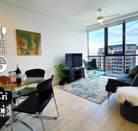 2BR Food  Drink Hub  Gym Pool Views Roof Terrace - Accommodation Great Ocean Road