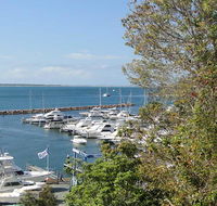 3 'Paradiso' 4 Laman Street - aircon pool heart of town water views - Accommodation Great Ocean Road