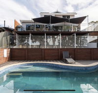 5 bedroom with POOL and Studio Vues Relaxantes - Accommodation Great Ocean Road