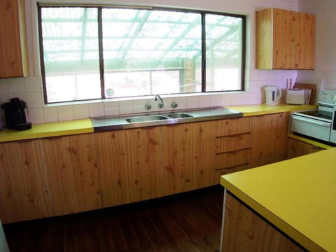 74 Ocean Parade - Accommodation Great Ocean Road 1