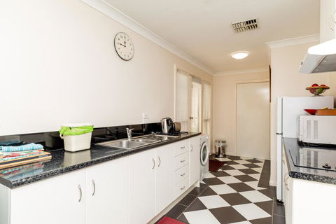 94Best Apartments - Accommodation Great Ocean Road 2