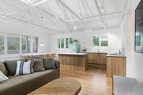 A PERFECT STAY - Sunset Beach - Accommodation Great Ocean Road 1