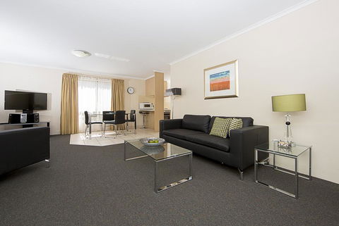 Accommodate Canberra - Kingston Court - Accommodation Great Ocean Road 0