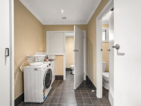 Eagle Bay Beach House - 300m To The Beach! - Accommodation Great Ocean Road 4