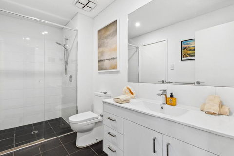 EAST34/60 - Urban Sanctuary - Accommodation Great Ocean Road 4
