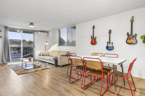 EAST4 - Vintage Vibes East Freo 2B 1BA - Accommodation Great Ocean Road 0