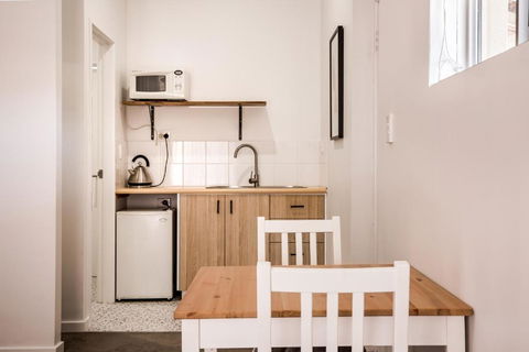 EM Apartments - Accommodation Great Ocean Road 4