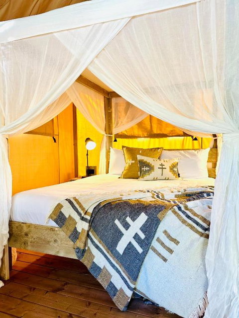 Esk Luxury Glamping Tents - Accommodation Great Ocean Road 4